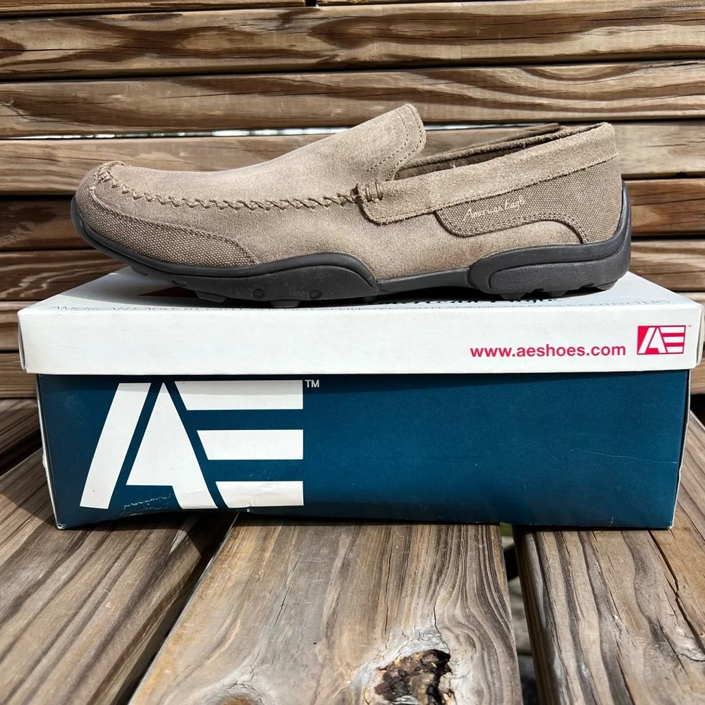 - American Eagle Sz 9.5 Tan Nubuck Leather Driving Moccasins! NEW!